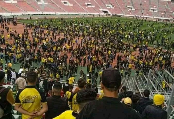 أحداث شغب خطيرة عقب مباراة الجيش الملكي والمغرب الفاسي