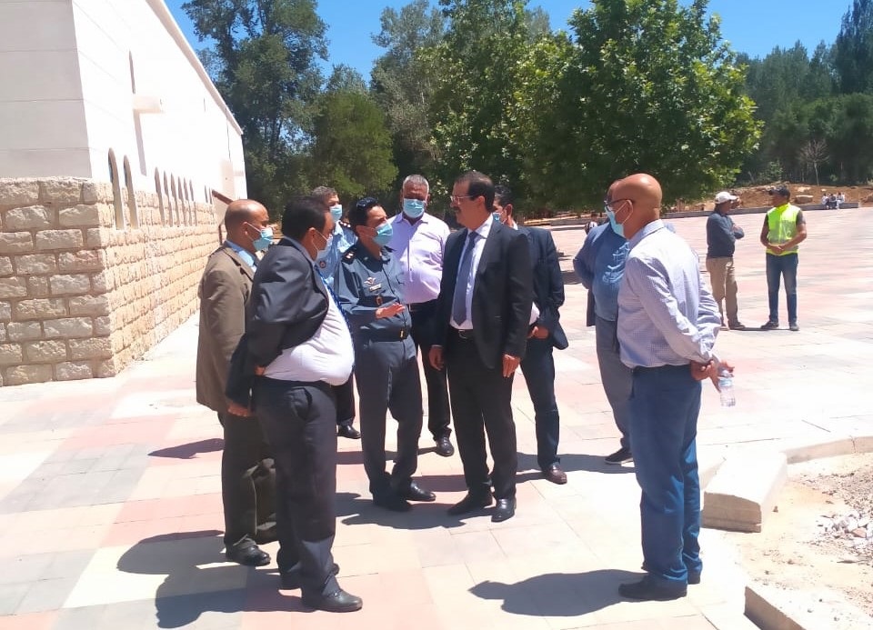 عامل اقليم افران يتفقد مشاريع تهيئة بعض الفضاءات بالمدينة