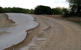 اعتماد مالي بقيمة مليار درهم لبناء وصيانة الطرق غير المصنفة بجهة طنجة-تطوان-الحسيمة