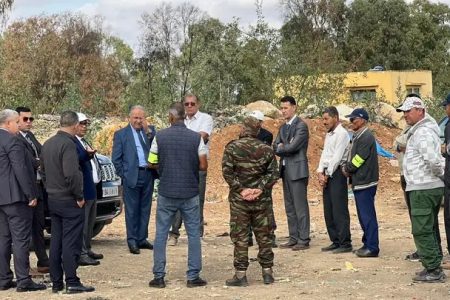 عامل إقليم الخميسات يتدخل لاحتواء أزمة مطرح النفايات بتيفلت