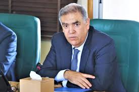 لفتيت يوجه تعليمات صارمة تخص ترشيد استعمال حافلات النقل المدرسي وسيارة الإسعاف