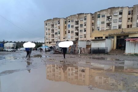 أشغال مُتعثّرة وتهمُّ بتراخي السلطات تشعل غضب ساكنة واد أمليل بإقليم تازة