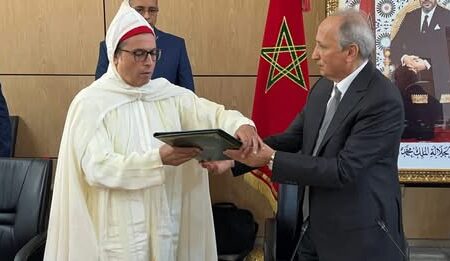 تازة تستقبل عاملها الجديد رشيد بنشيخي: رؤية متجددة لتنزيل التعليمات السامية لجلالة الملك وتحقيق التنمية المجالية الشاملة