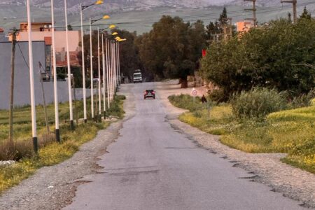 غليان سياسي  بجماعة القرية إقليم تاونات أحزاب المعارضة تكشف “خروقات التعمير” وتطالب بمحاسبة المتورطين