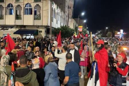 تازة تجدد ولاءها للوطن وتحتفي بالقرار الأممي الداعم لمغربية الصحراء