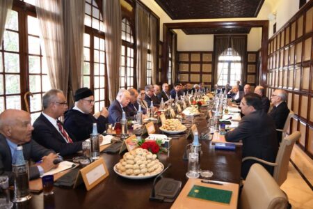 بأمر من جلالة الملك محمد السادس: اجتماع بالديوان الملكي لتحديث مبادرة الحكم الذاتي في إطار السيادة المغربية