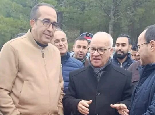 عامل إقليم الحسيمة في جولة ميدانية موسعة: تنزيل فعلي لسياسة القرب وتسريع وتيرة التنمية بالجماعات الترابية