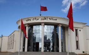 إقليم مولاي يعقوب لوبيات انتخابية تُمسك بخناق التنمية منذ عقود والساكنة تطالب بزلزال سياسي عاجل