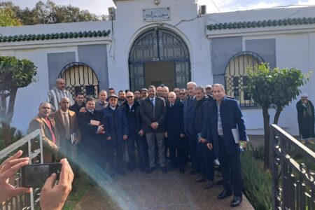 عامل إقليم تاونات يترأس لقاءً تواصليًا بدائرة تيسة لتعزيز الحكامة التشاركية والتنمية المحلية