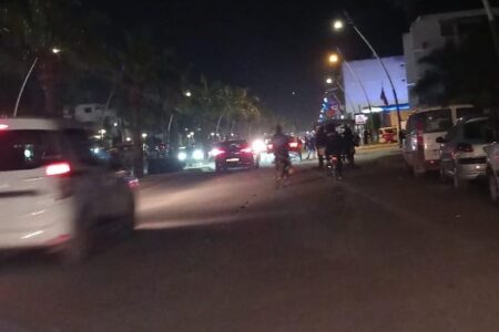 سيدي بنور.. شارع الجيش الملكي يغرق في الظلام وتدهور حالته الطرقية يشوّه جمالية المدينة