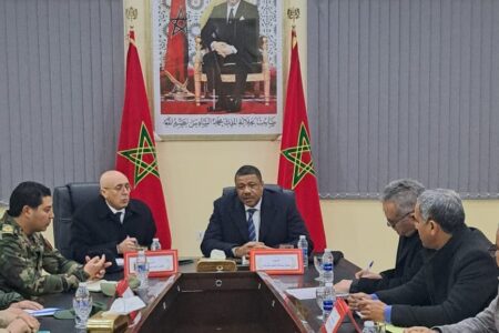 عامل إقليم تاونات يرسخ سياسة القرب في لقاء تواصلي مع منتخبي دائرة غفساي