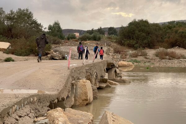 قنطرة عين تودة بإقليم تازة، منشأة حديثة تجرفها السيول وتترك الساكنة في عزلة تامة