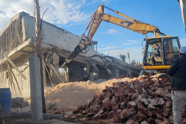 وزارة الداخلية تشن حملة حازمة ضد البناء العشوائي: محاسبة صارمة لرجال السلطة وتوسيع دائرة العقوبات بعد تقارير خطيرة