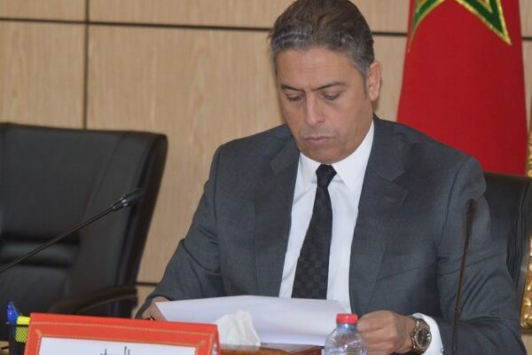 عامل إقليم تازة، يؤشر على تعيينات جديدة على رأس الأقسام والمصالح التابعة للكتابة العامة للعمالة.