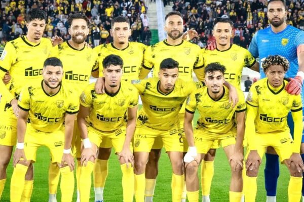 إثارة وندية في المباراة التي جمعت بين فريق النادي المكناسي وضيفه المغرب الفاسي