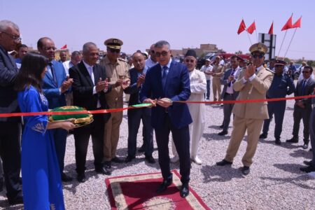 عامل إقليم بولمان يدشن محطتين لتحلية المياه الأجاجة بأوطاط الحاج لتعزيز التزود بالماء الشروب احتفاءً بعيد العرش المجيد